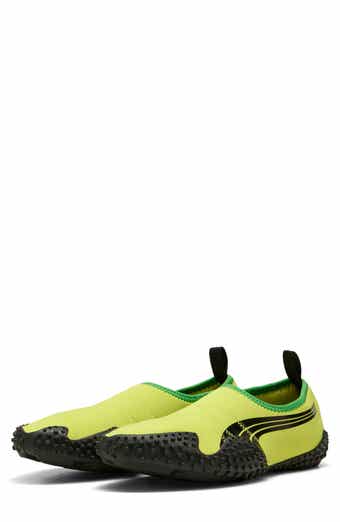 Mostro Flex Slip-On Sneaker