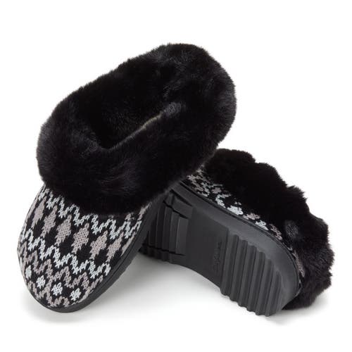 Dearfoams Hannah Festive Knit Clog Slipper In Black
