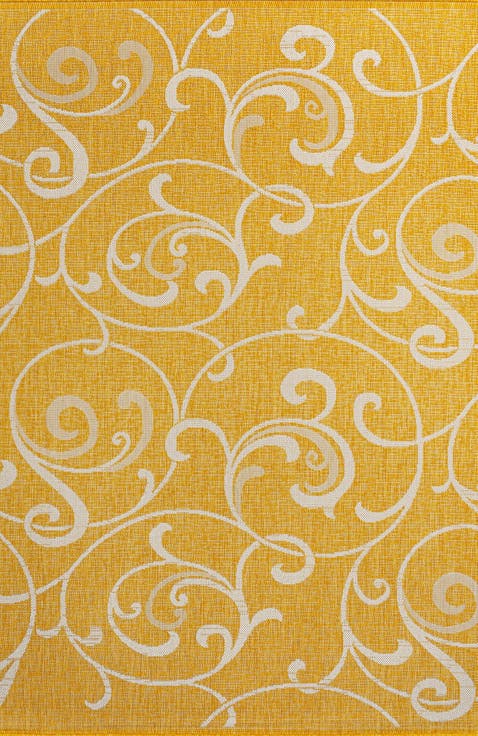 Maribel Traditional Classic All-Over Scroll Indoor/Outdoor Area Rug