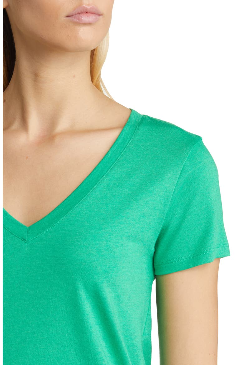 Everyday V-Neck T-Shirt, Alternate, color, GREEN BRIGHT