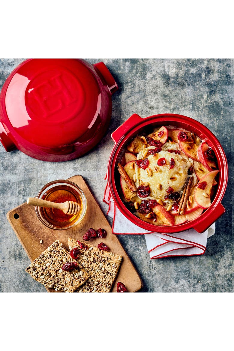 Cheese Baker, Alternate, color, Burgundy