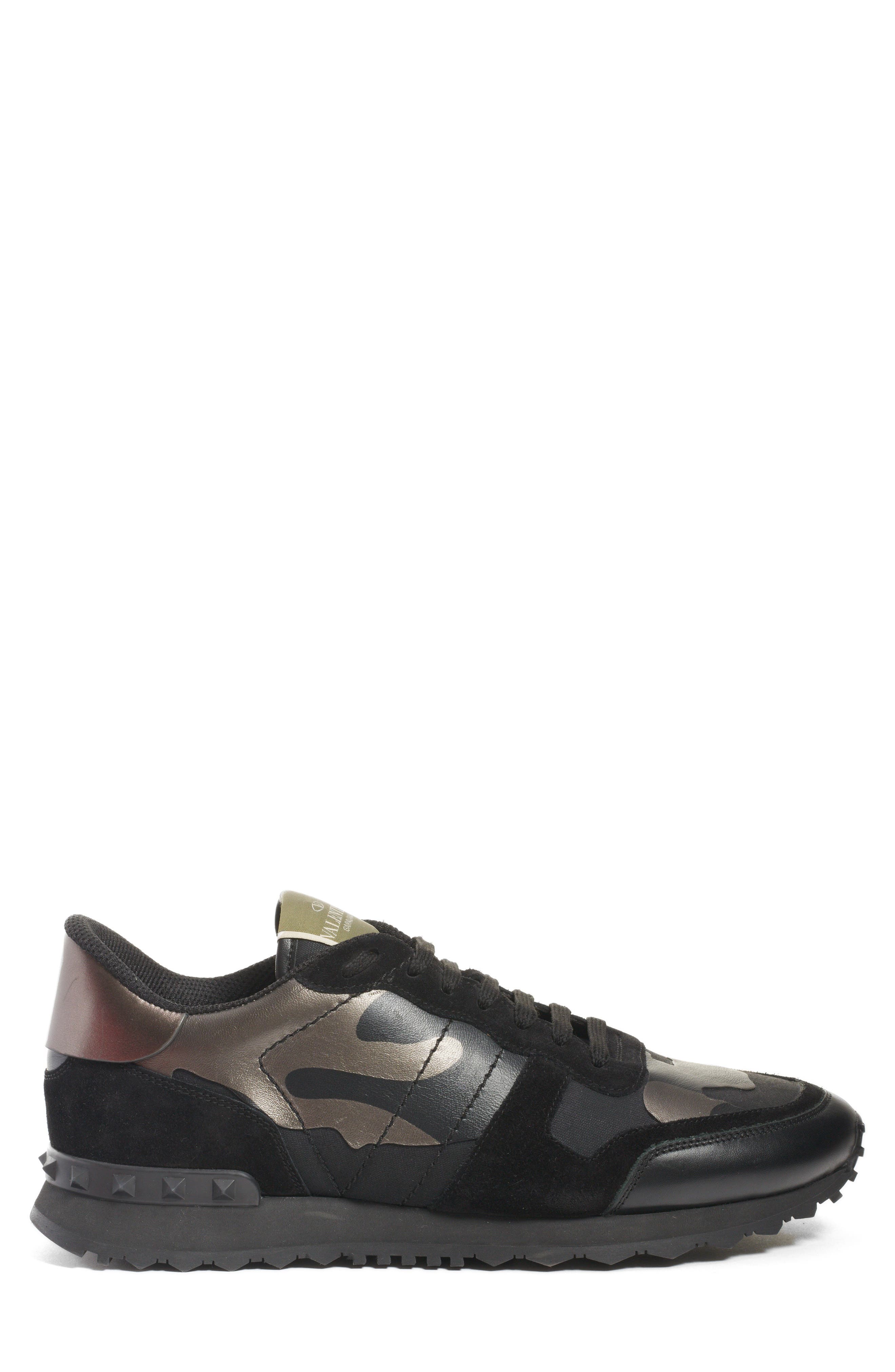 Valentino Garavani Camo Rockrunner Sneaker, Alternate, color, 
