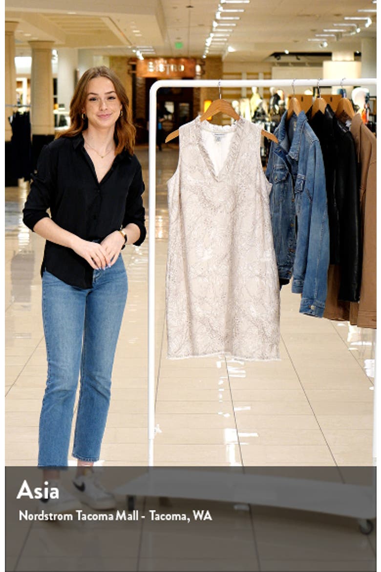 Totally Toile Linen Shift Dress video