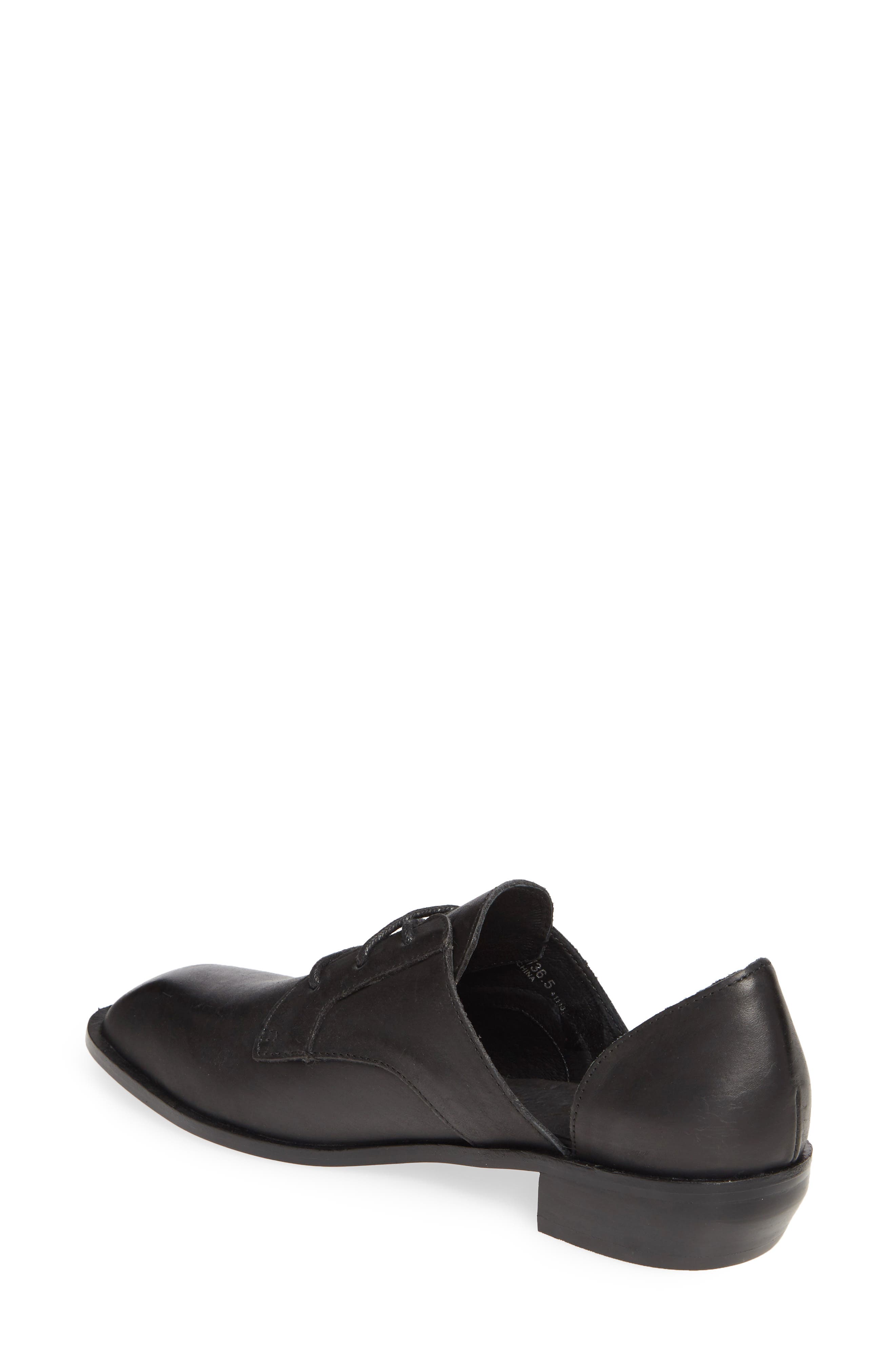 42 Gold Yours Truly Derby, Alternate, color, 