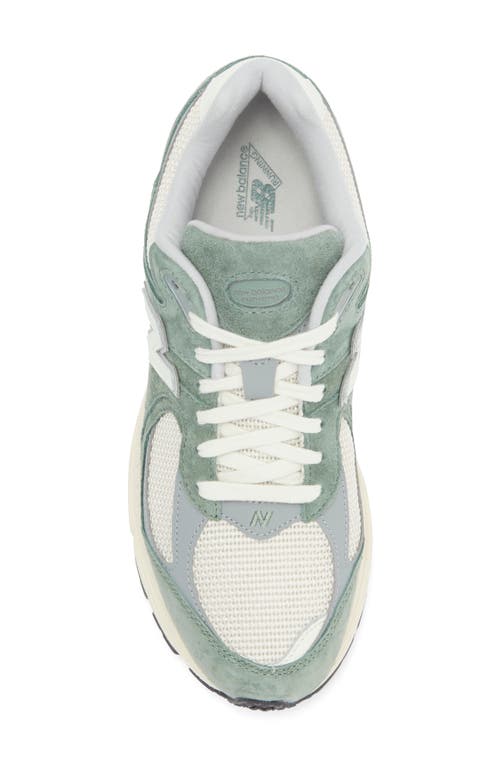 New Balance Gender Inclusive 2002r Sneaker
