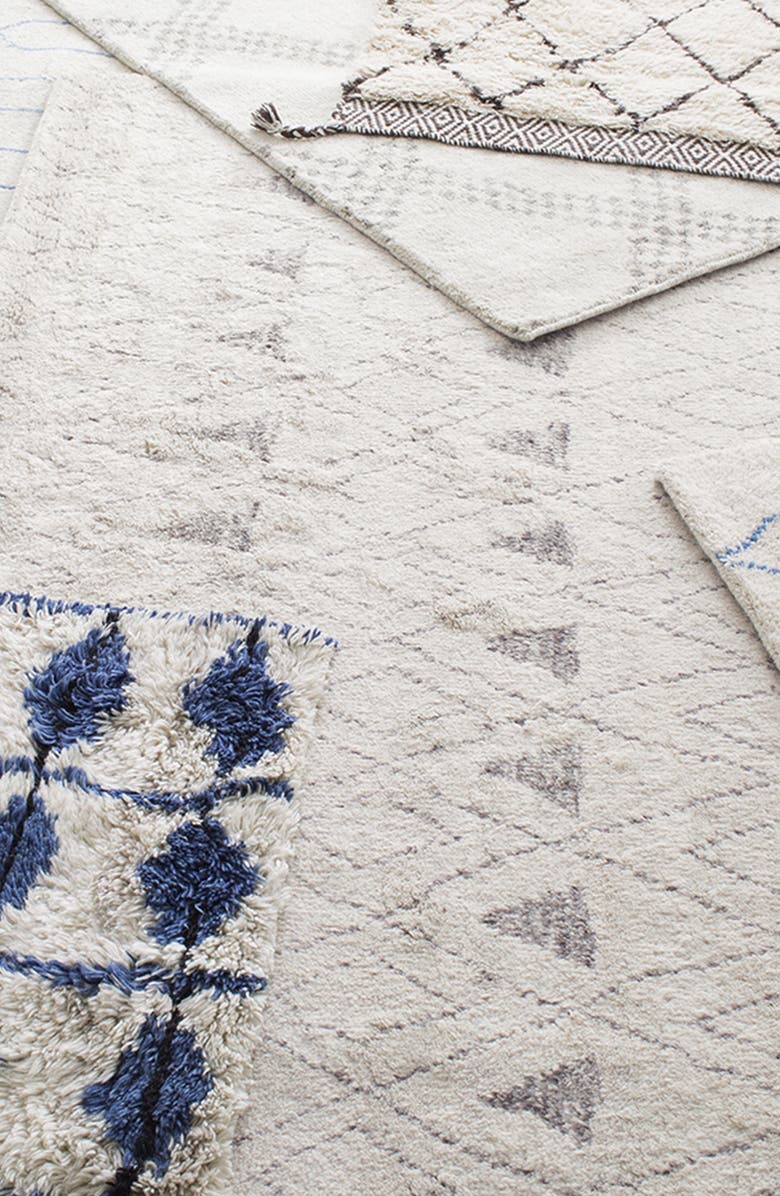 Dash & Albert 'Masinissa' Hand Knotted Rug, Alternate, color, 