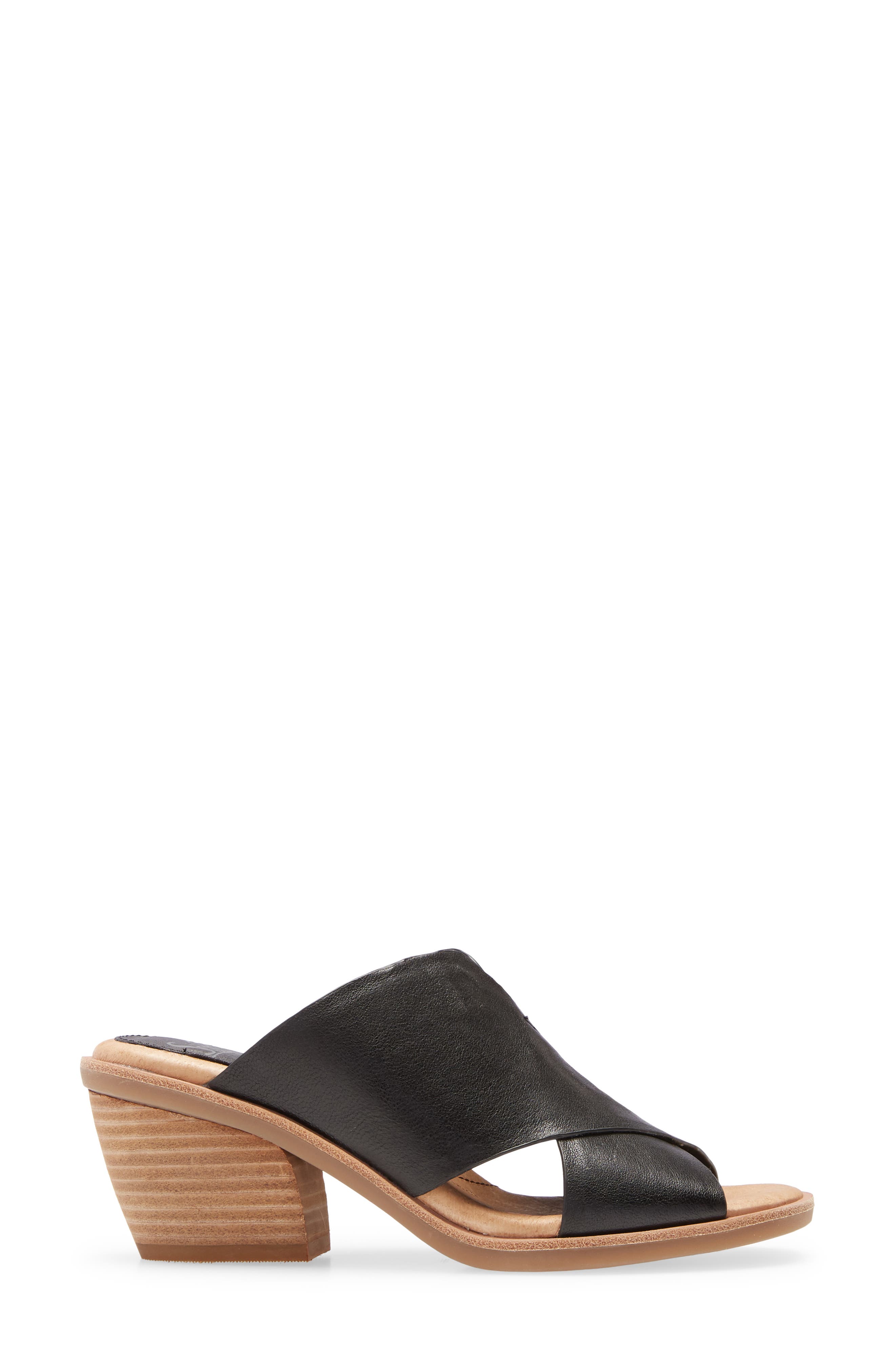 Söfft Perrie Sandal, Alternate, color, 