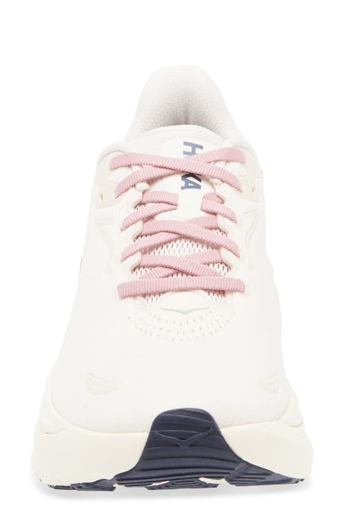 Hoka Arahi 8 Running Shoe In Pink