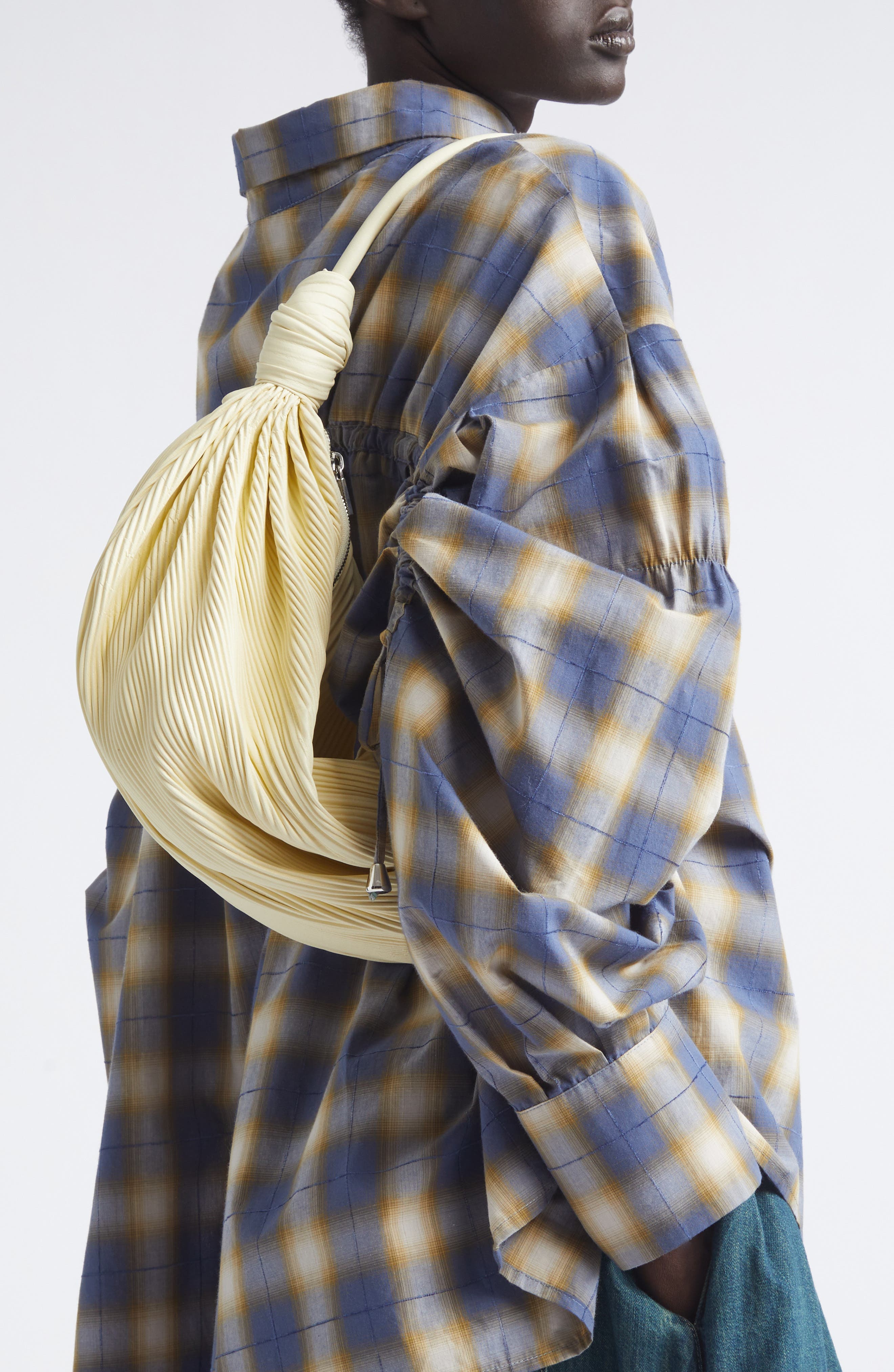x Collina Strada Wave Knot Bag, Alternate, color, BUTTER