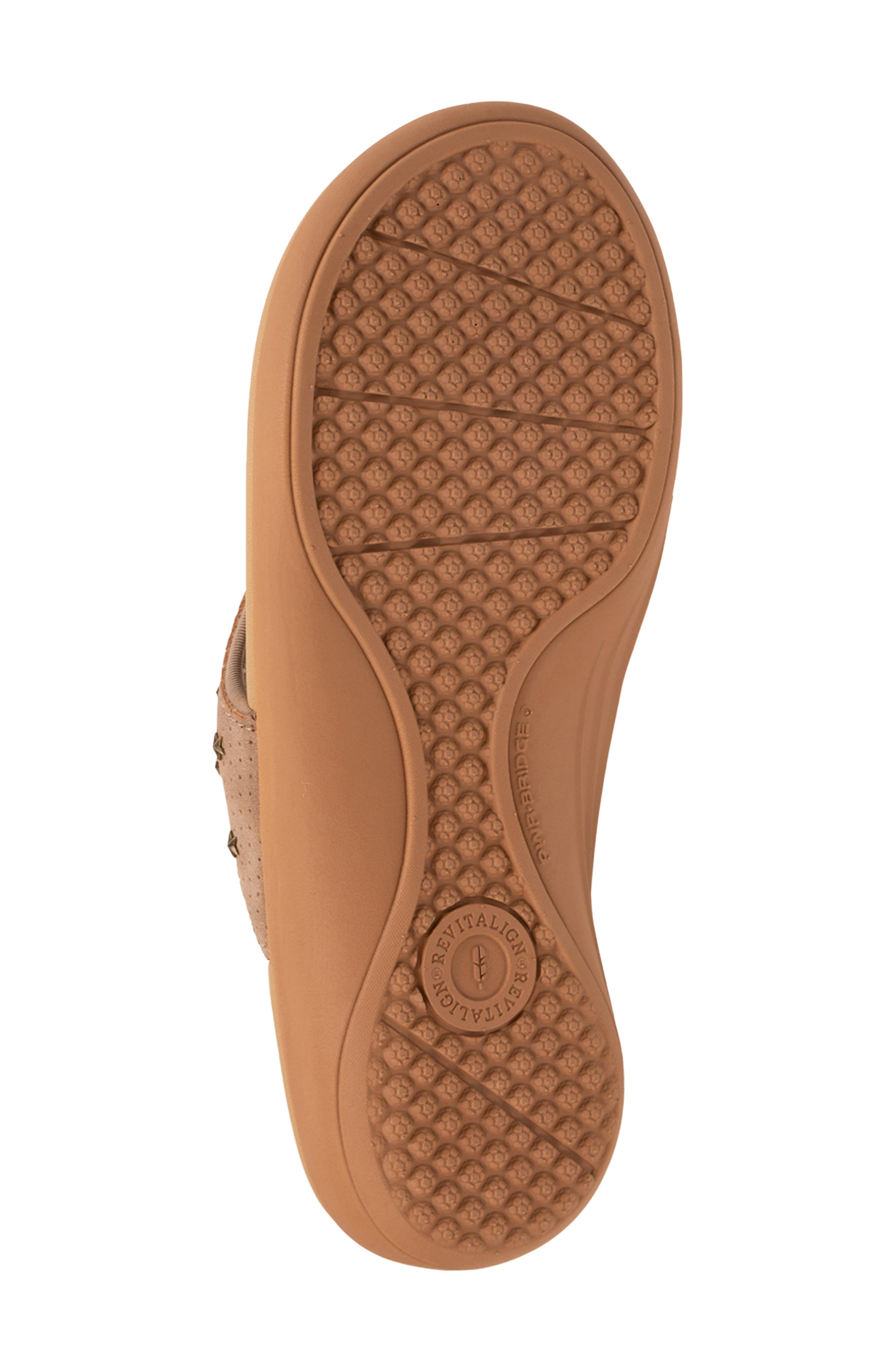 Yumi Star Flip Flop, Alternate, color, FOSSIL