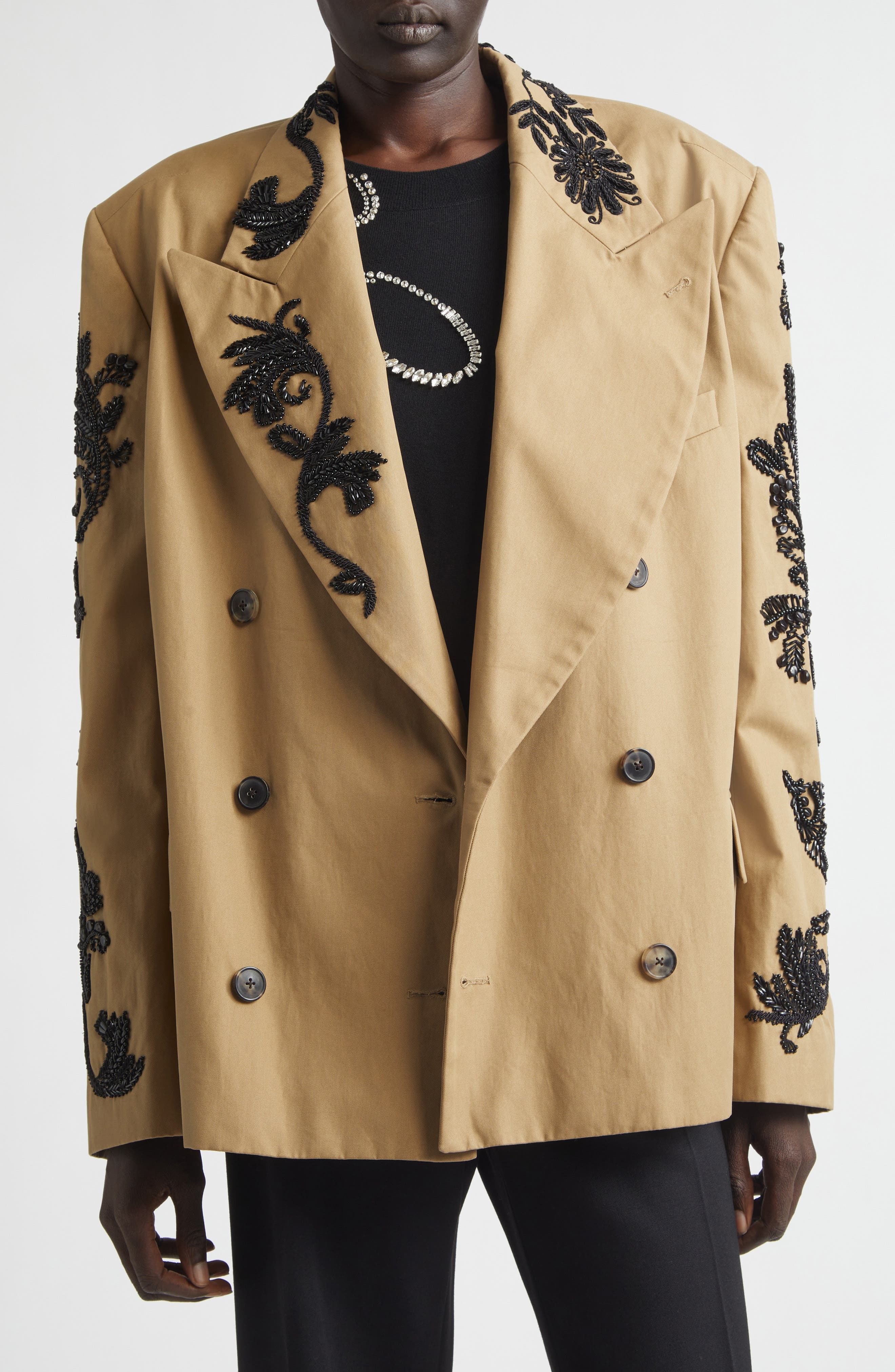Oversize Embroidered Blazer