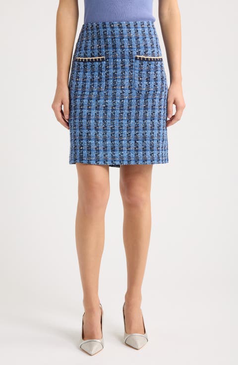 Two-Pocket Boucle Skirt