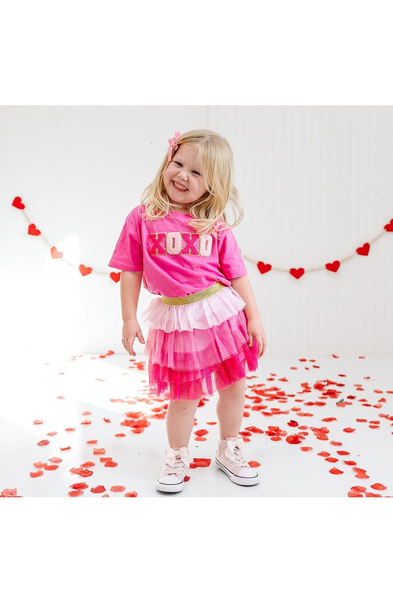 Sweet Wink Love Patch Valentine
s Day Short Sleeve T-Shirt, Alternate, color, Raspberry