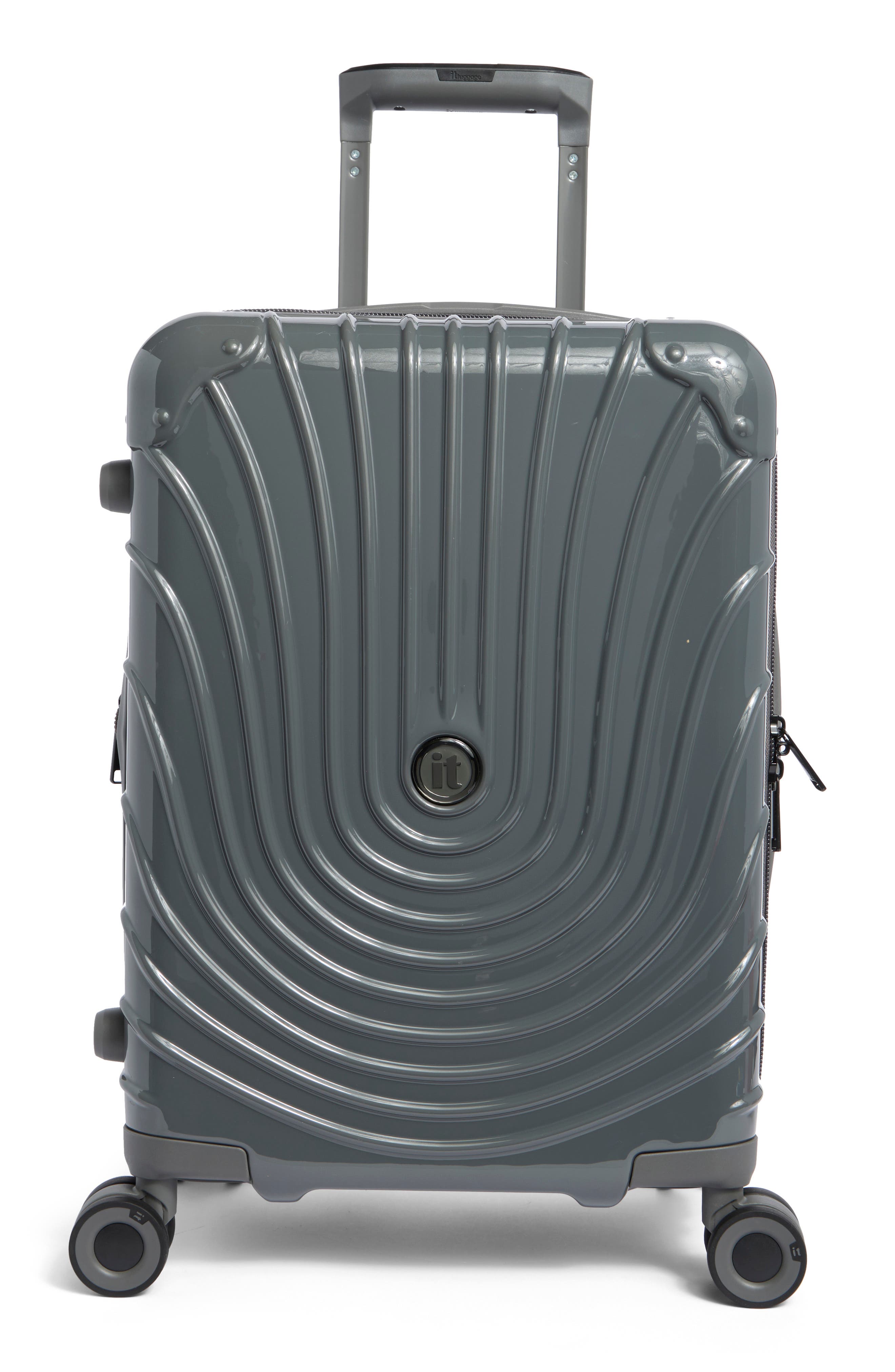IT LUGGAGE Radiating 21-Inch Hardside Carry-On Luggage