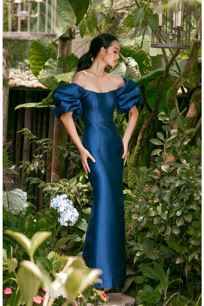 Meredith Puff Sleeves Scooped Gown, Alternate, color, NAVY