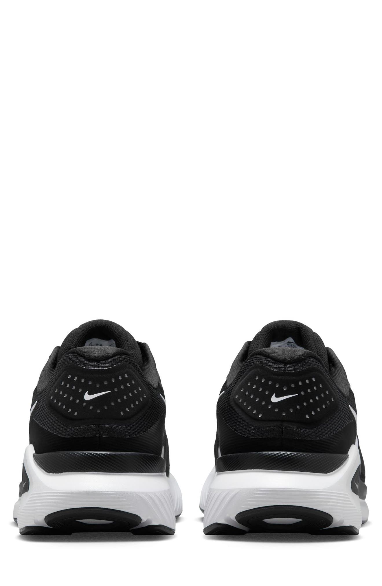 Nike Structure 26 Running Shoe, Alternate, color, 001 Black/White