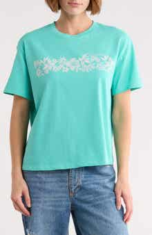 Wave Break Graphic T-Shirt