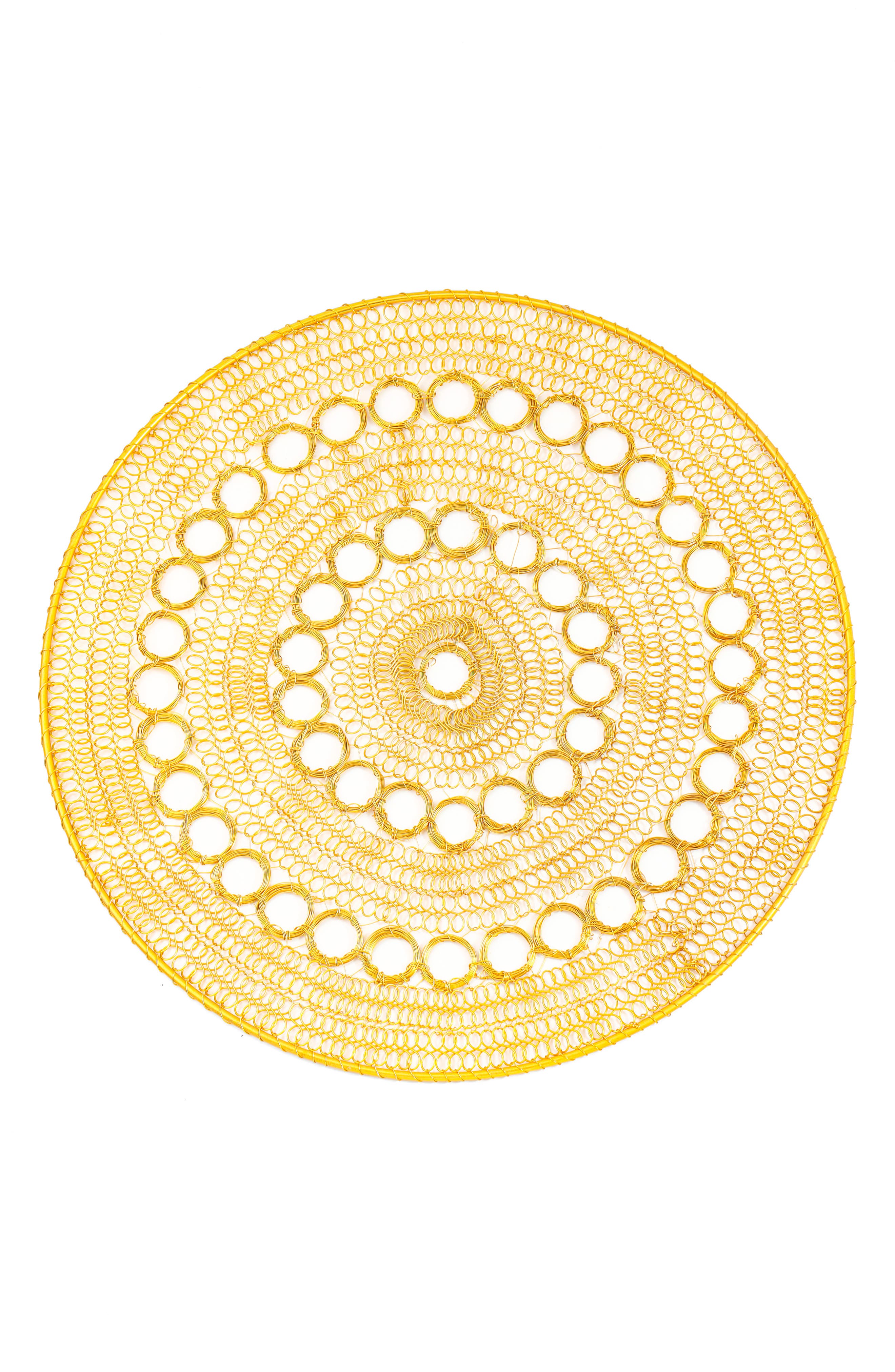 Tiramisu Celestial Rings Set of 4 Metal Placemats