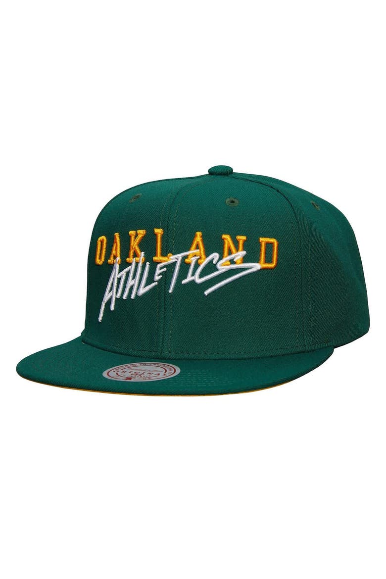 Men's Mitchell & Ness Green Oakland Athletics Team Tagged Snapback Hat, Main, color, Green