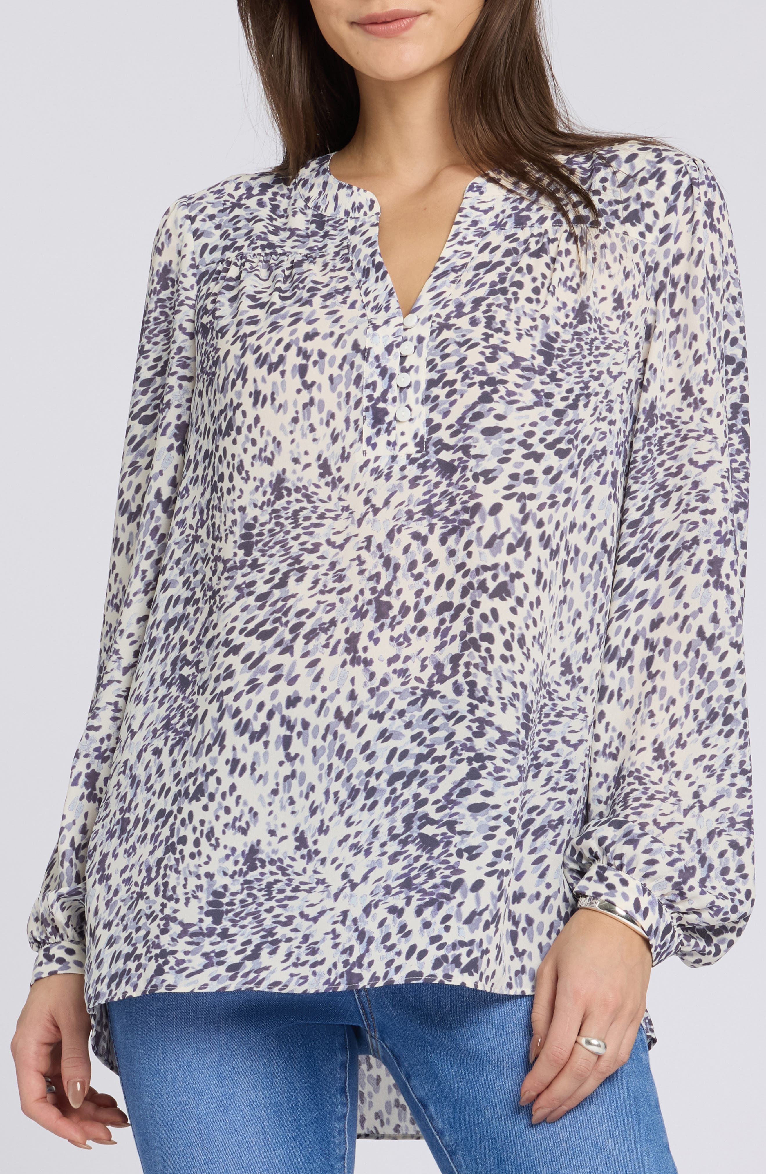 selected DESIREE DOTS