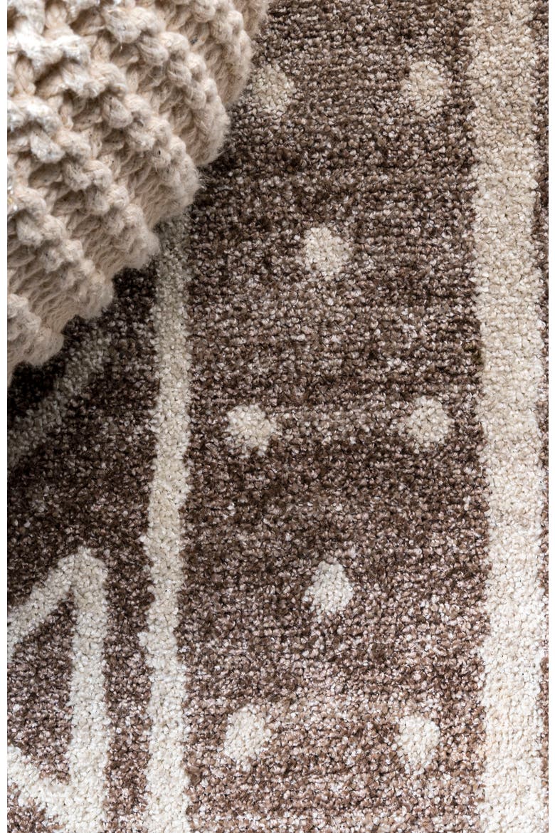 Amanar  Geometric Area Rug, Alternate, color, Brown/Ivory