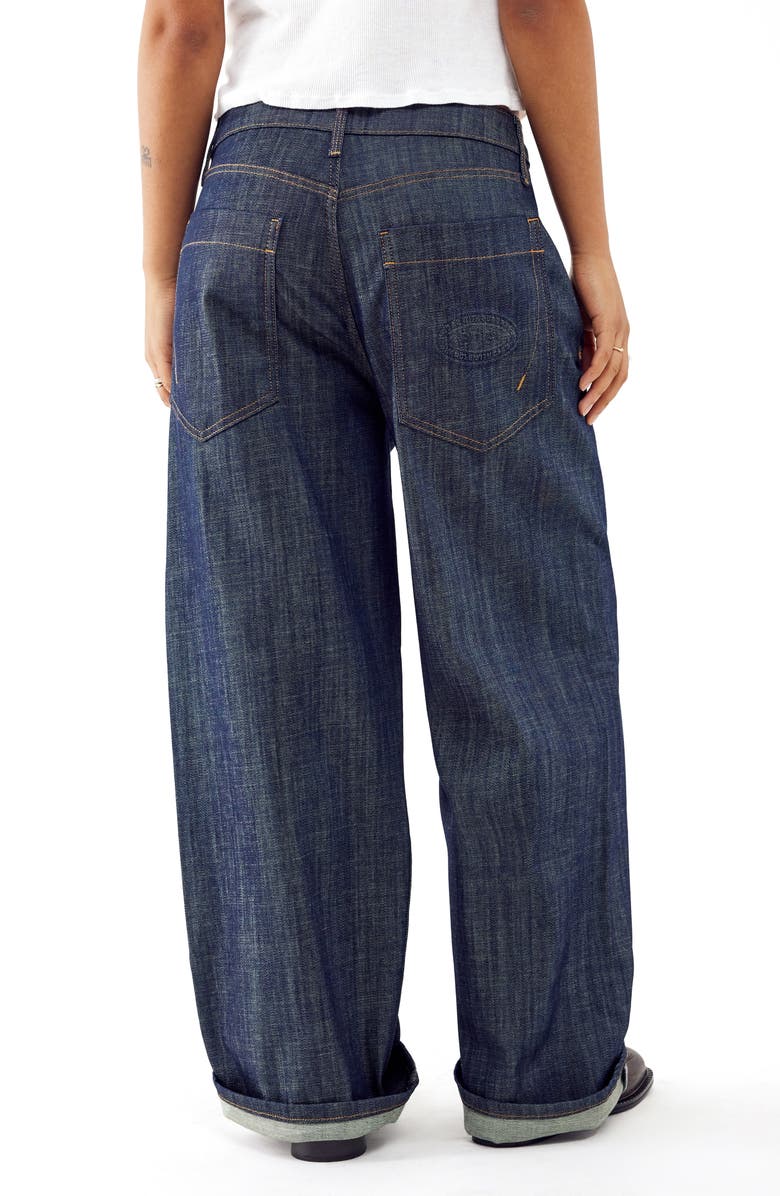 BDG Urban Outfitters Jaya Low Rise Wide Leg Jeans, Alternate, color, Raw Denim