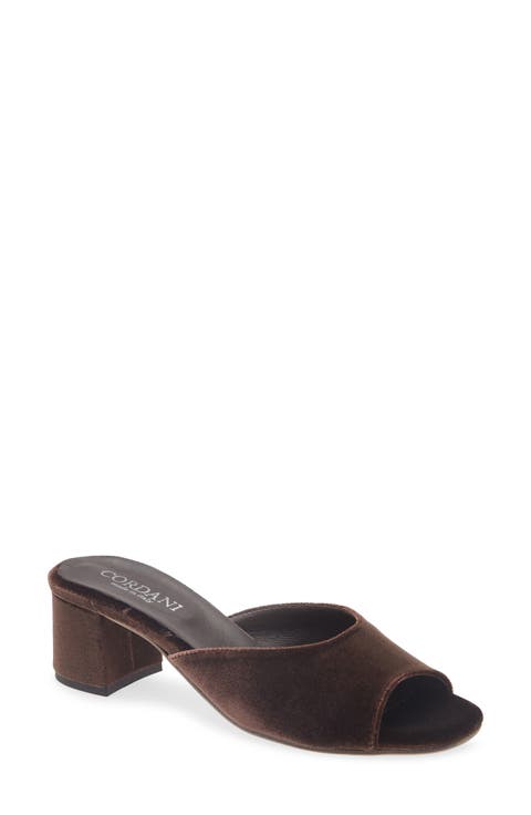 Idris Slide Sandal