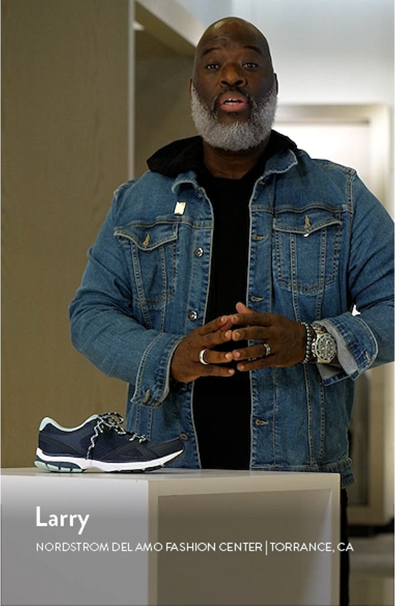 vionic tokyo sneaker black