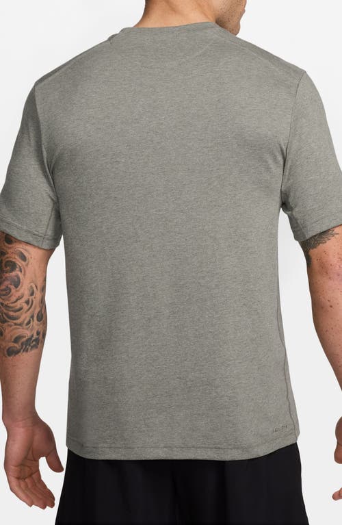 Nike Primary Training Dri-fit Short Sleeve T-shirt In Light Army/heather
