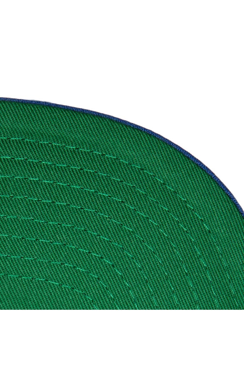 Mitchell & Ness Men's Mitchell & Ness White/Royal Golden State Warriors Retro Sport Color Block Script Snapback Hat, Alternate, color, White