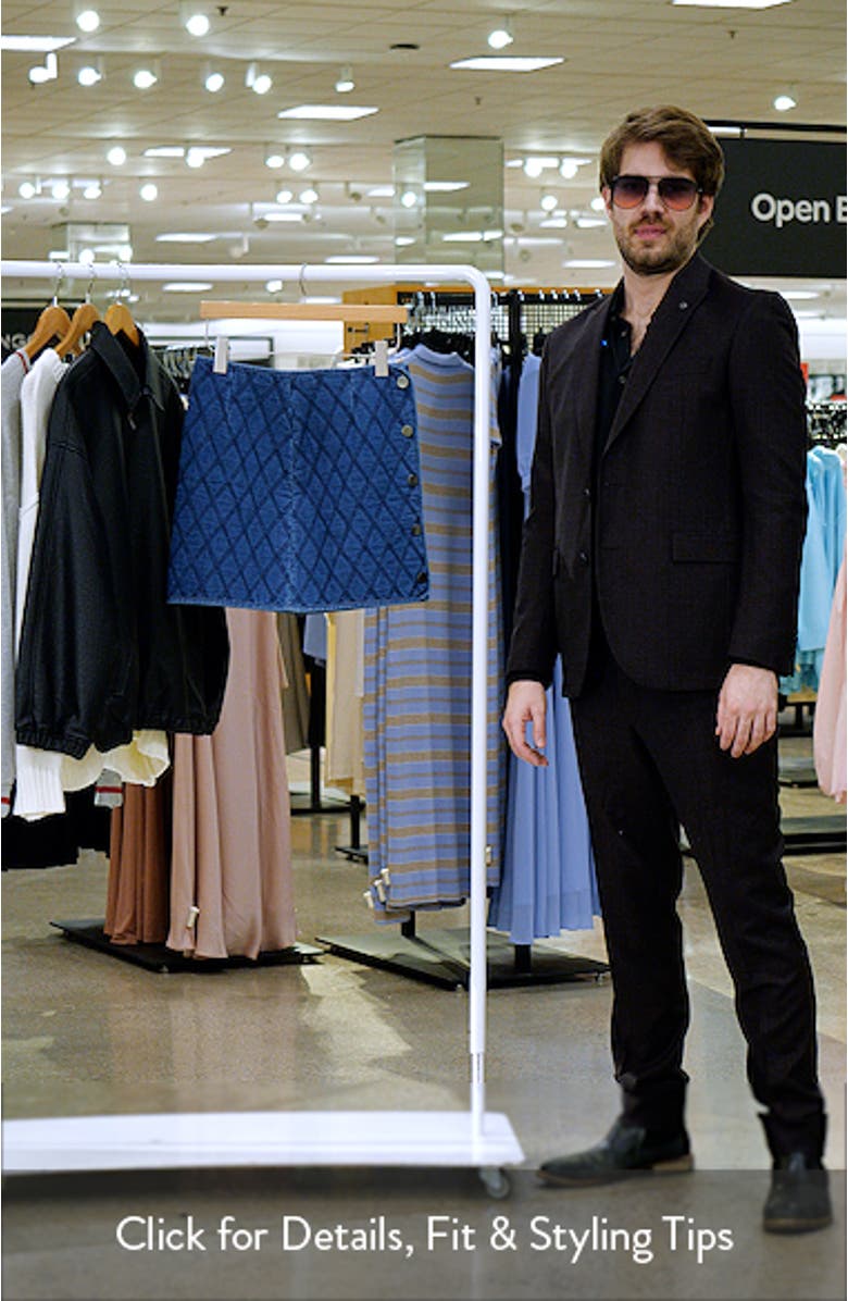 Quilted Miniskirt, sales video thumbnail