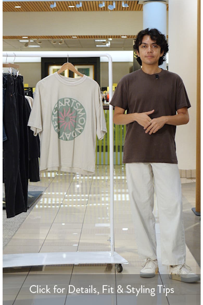 Sol Graphic T-shirt video