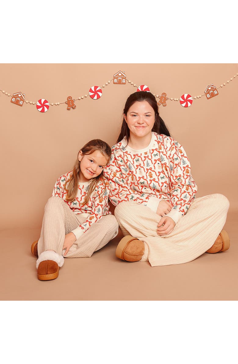 Sweet Wink Christmas Cutie Women's Sweatshirt, Alternate, color, 