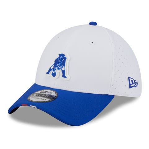 Men's New Era  White/Royal New England Patriots 2025 NFL Training Camp Throwback Logo 39THIRTY Flex Hat