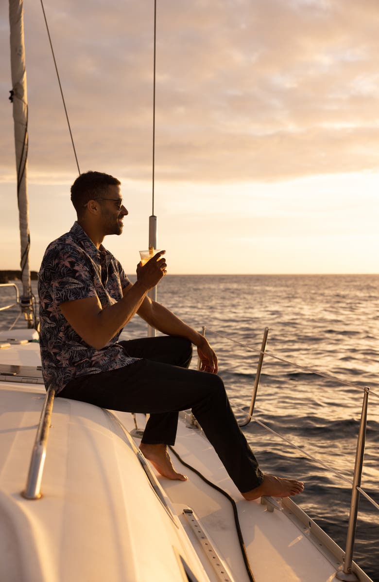 TravisMathew Shoot the Channel Floral Short Sleeve Stretch Button-Up Shirt, Alternate, color, 