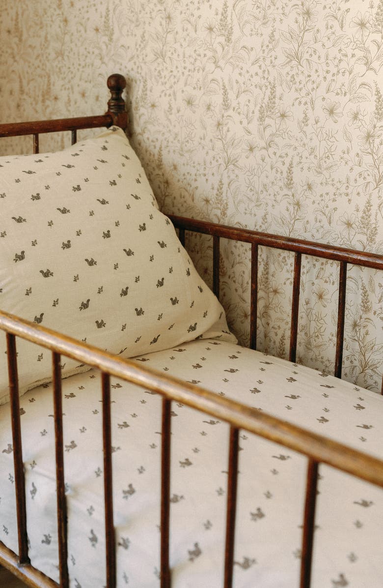 Oilo Print Organic Cotton Crib Sheet, Alternate, color, Eggshell