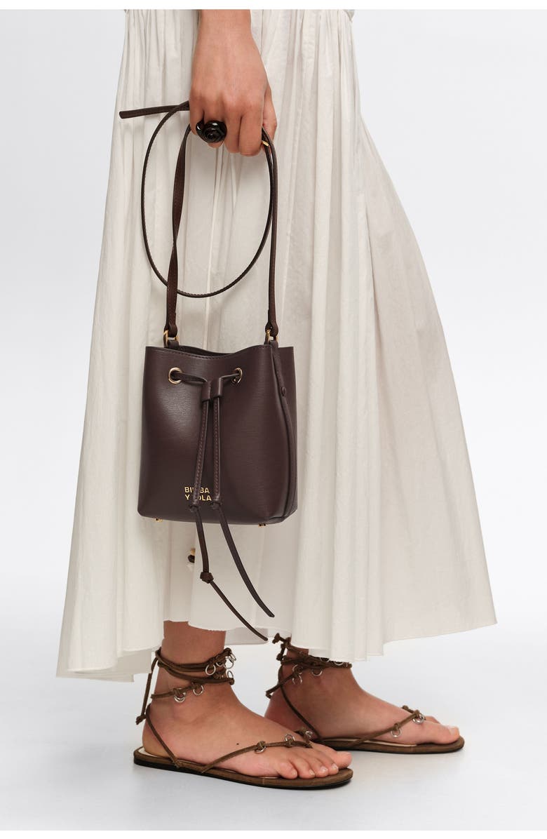 Bimba y Lola Chihuahua Mini Crossbody, Alternate, color, Chocolate