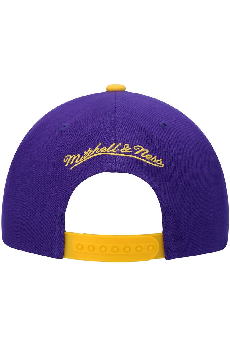 Men's Mitchell & Ness Purple/Gold Los Angeles Lakers Hardwood Classics Gradient Wordmark Snapback Hat, Alternate, color, Purple