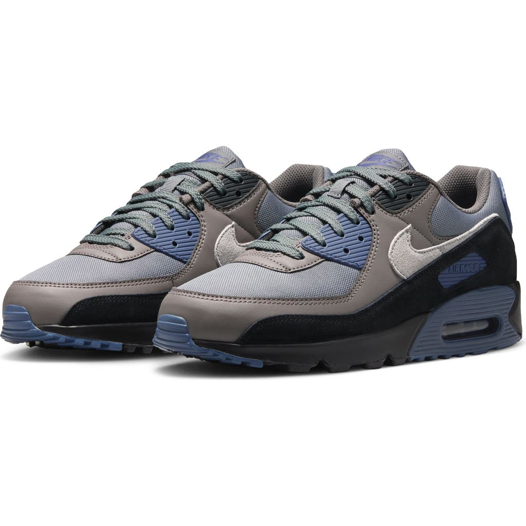 Nike Air Max 90 Sneaker