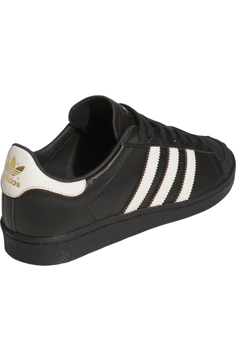 adidas Gender Inclusive Jabbar Half Shell OG Sneaker, Alternate, color, Black/ Off White/ Gold Met