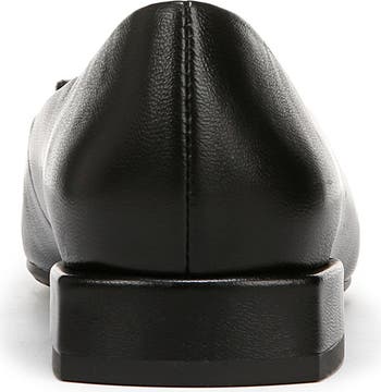 Emina Square Toe Flat