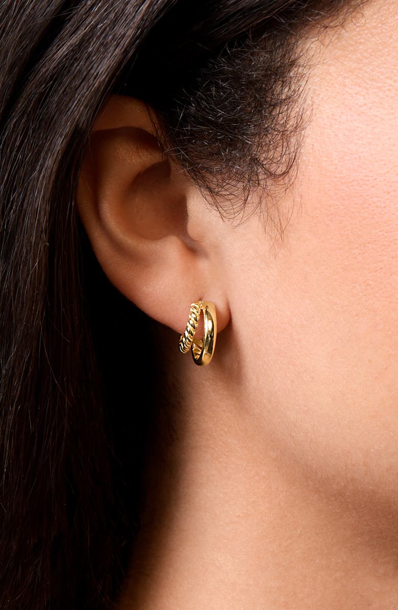 Bony Levy 14K Gold Huggie Hoop Earrings, Alternate, color, 14K Yellow Gold