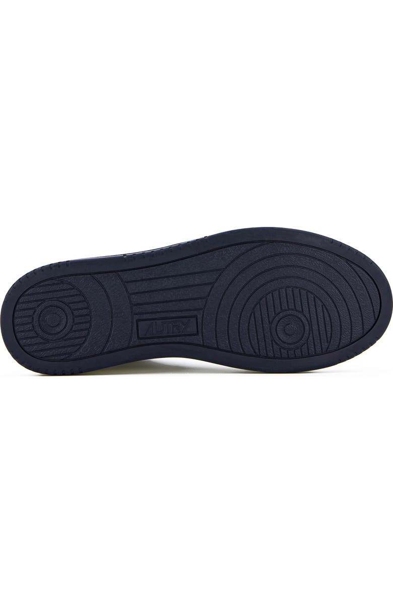 AUTRY Medalist Low Sneaker, Alternate, color,