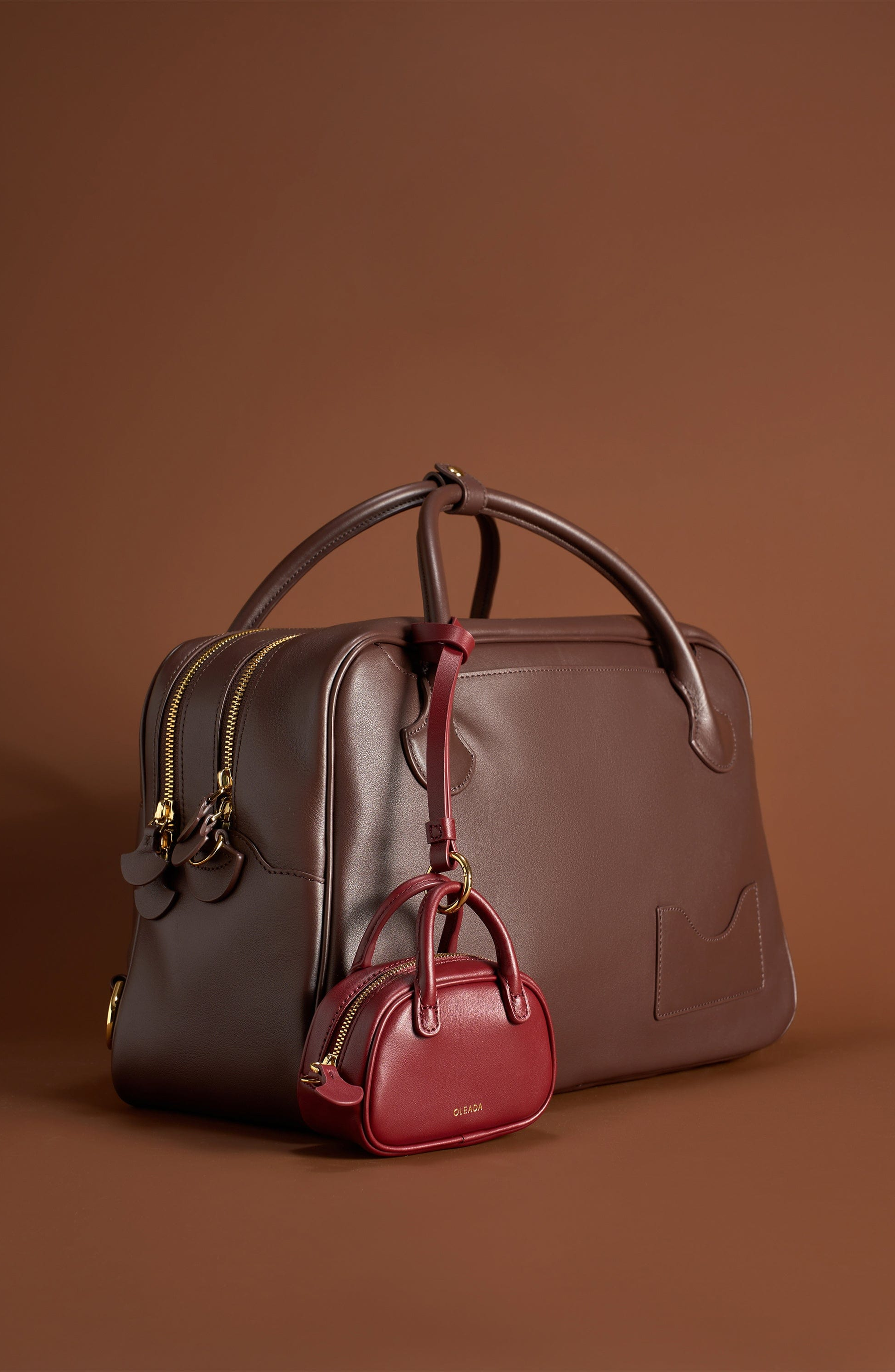 OLEADA Marina Carryall Charm, Alternate, color, Scarlet