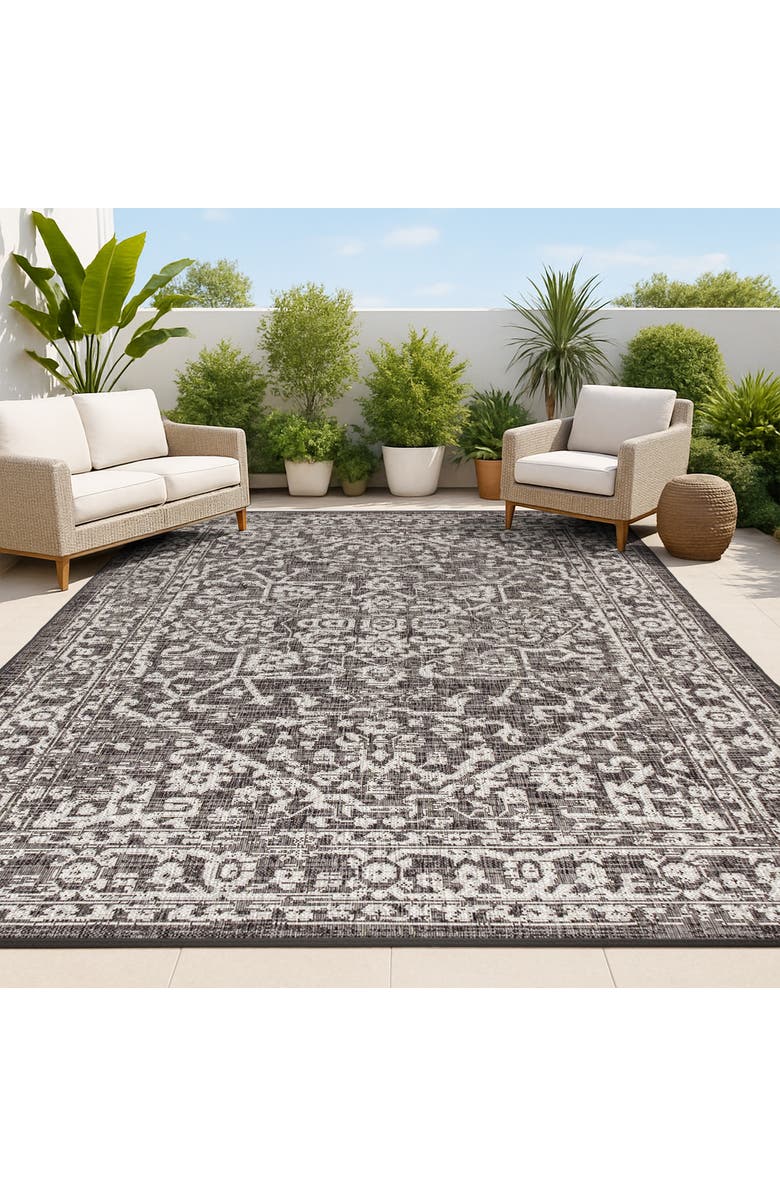 JONATHAN Y Malta Bohemian Medallion Textured Weave Indoor/Outdoor Area Rug, Alternate, color, Black/Gray