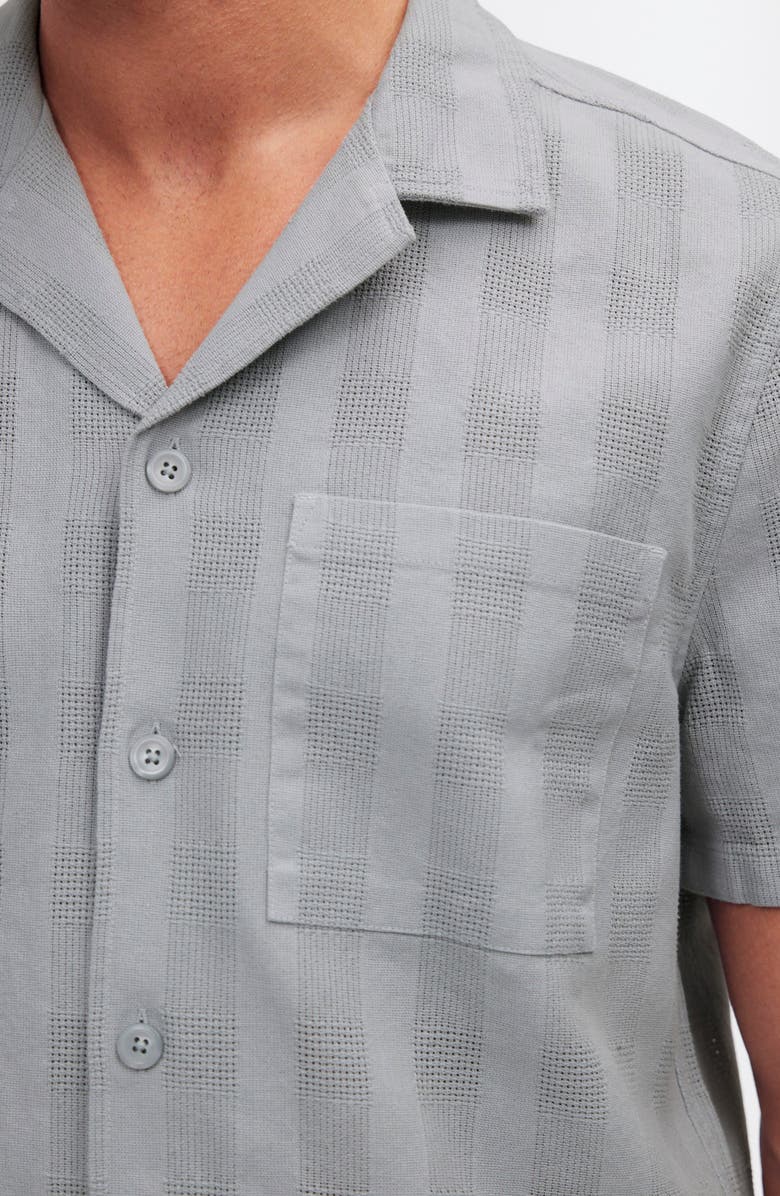 Madewell Textured Dobby Camp Shirt, Alternate, color, Silver Granite