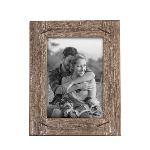 Single Photo Glass 5x7 Family & Friends Distressed Wood w/ Nail Accents Picture Photo Frame