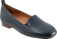 SoftWalk® Kingston Loafer