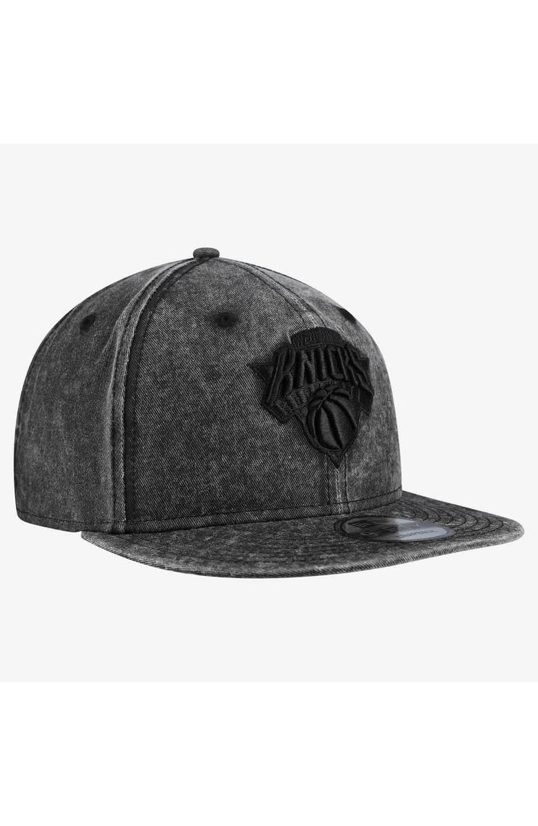 New Era Men's New Era Black New York Knicks Washed Tonal 9FIFTY Snapback Hat, Alternate, color, Black