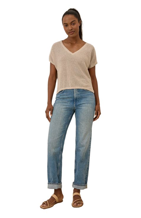 Beachside Linen V-Neck Top Made with Organic Cotton